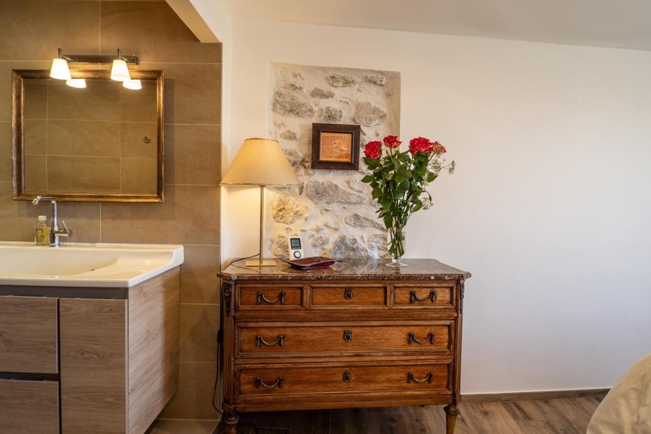 Charmant Appartement Spacieux Pour 6P Vue Mer Vieil Antibes Zewnętrze zdjęcie